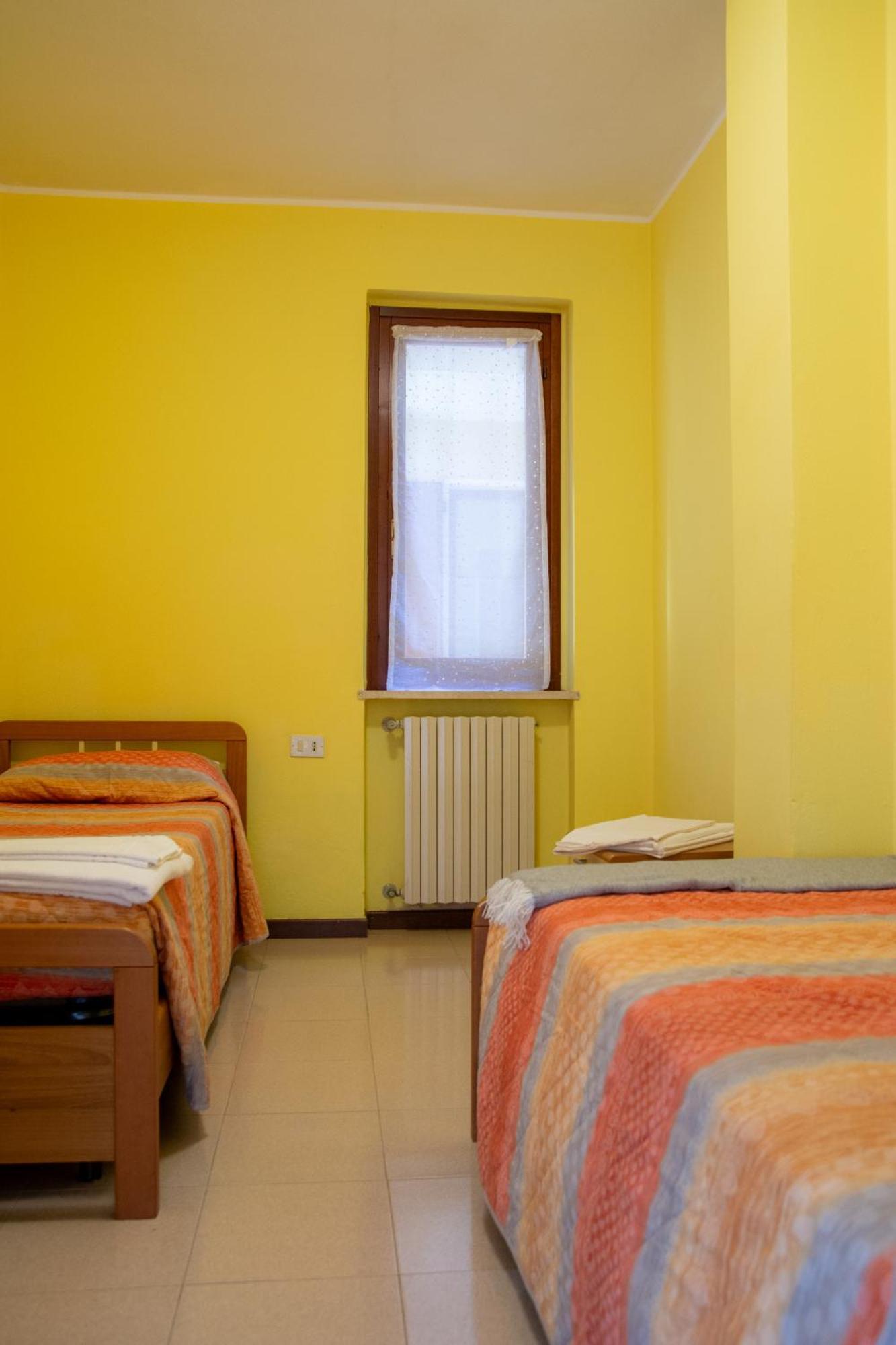 Residence Calap Tignale Bagian luar foto
