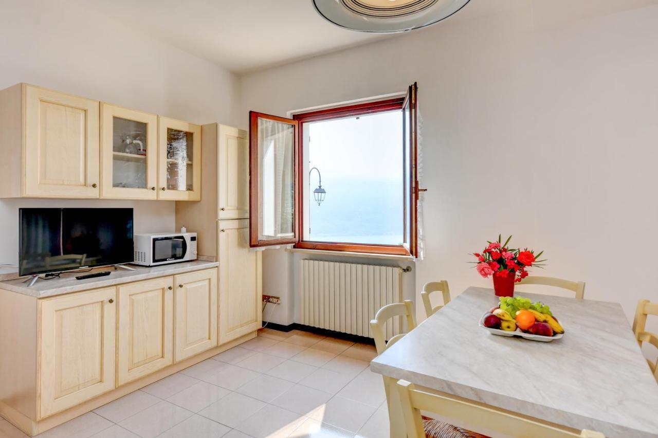 Residence Calap Tignale Bagian luar foto